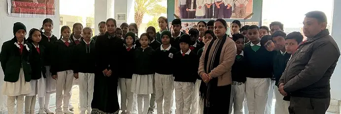 छात्राओं ने जानी सेविंग टेक्नोलॉजी की जानकारी