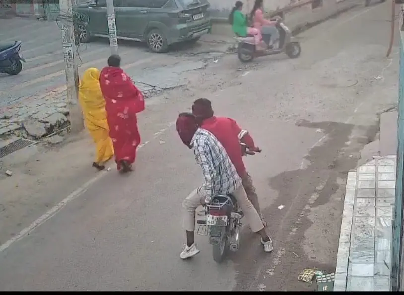नयाशहर थाना क्षेत्र में महिलाओं से लूट
