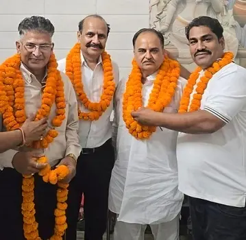 हरिद्वार में स्वर्णकार सभा ट्रस्ट की बैठक संपन्न,नए पदाधिकारियों का सर्वसम्मति से चयन