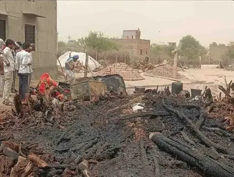 जिले में यहां-यहां लगी आग,इंसान-बेजुबान-सामान जलकर राख