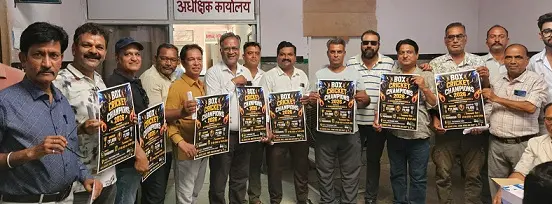 बॉक्स क्रिकेट प्रतियोगिता मेंं टीमें दिखाएंगी दम