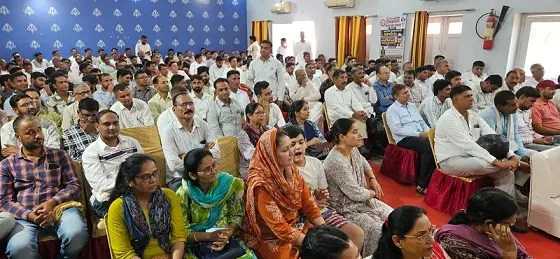 गैर शैक्षणिक कार्यों से शिक्षकों को मिले मुक्ति,टेट की अनिवार्यता हो समाप्त