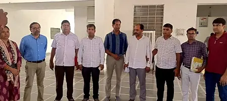 भ्रूण लिंग जांच के दलाल को पकड़ा,करता था बिना जांच फर्जी रिपोर्ट का अवैध धंधा