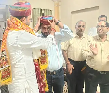 युवा अध्यक्ष बनने पर अग्रवाल का सम्मान