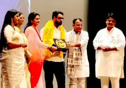 स्वराज सम्मान समारोह युवा उद्योगपति थानवी का हुआ विधानसभा में सम्मान