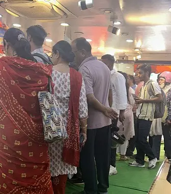 खाओसा की मिठाइयों के संग मनाए रक्षा बंधन, देशी घी और छैने की मिठाइयों की वृहद रेंज