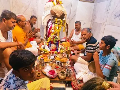 सावन के पहले सोमवार को शिवालयों में ॐ नम:शिवाय:की गूंज